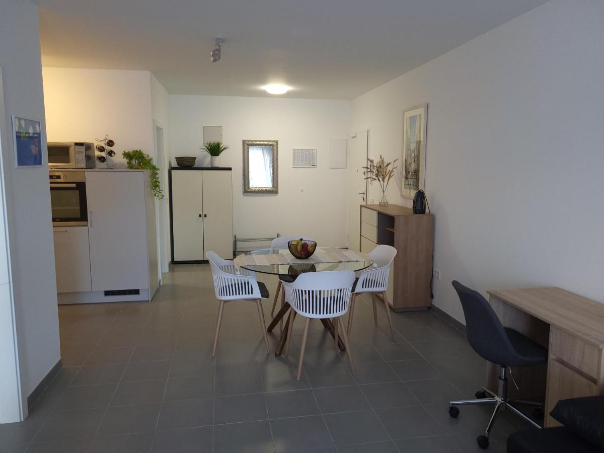 Apartment Kiara Premantura Exterior photo